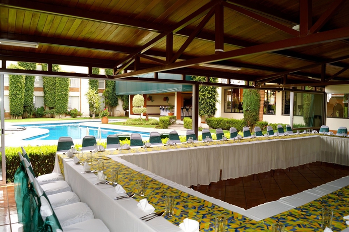 Imagen de los interiores del Hotel and Suites Villa Del Sol. Foto 9