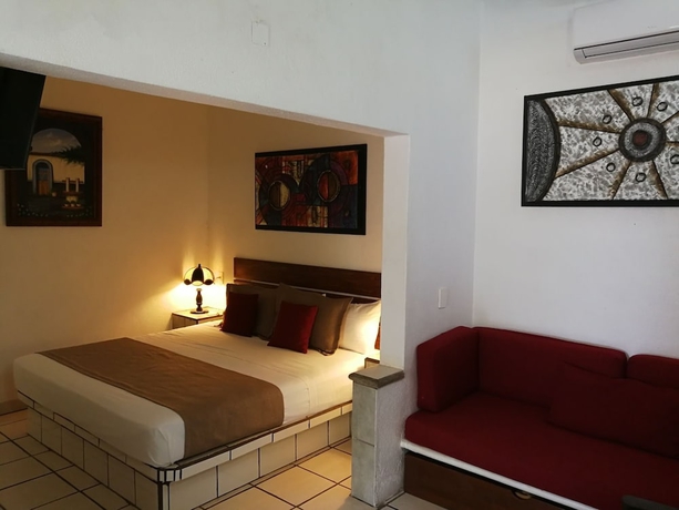 Imagen de la habitación del Hotel and Temazcal Hacienda De Melaque. Foto 9