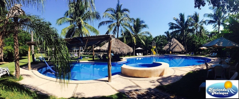 Imagen de los interiores del Hotel and Temazcal Hacienda De Melaque. Foto 19