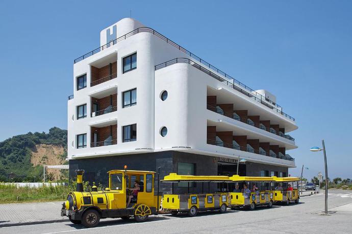 Imagen general del Hotel and Thalasso Villa Antilla. Foto 15