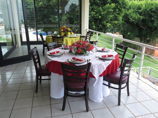 Imagen de los interiores del Hotel and Villa Internacional De Tenis. Foto 17