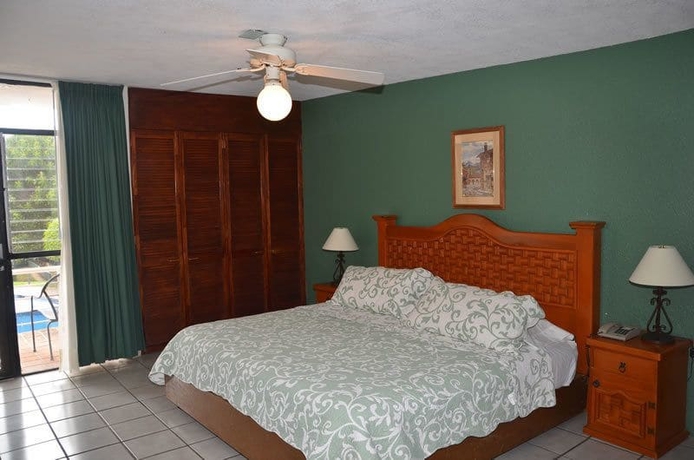 Imagen de la habitación del Hotel and Villa Internacional De Tenis. Foto 5