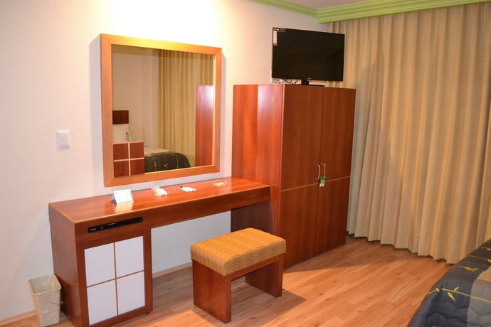 Imagen de la habitación del Hotel and Villas Panam&aacute;. Foto 13