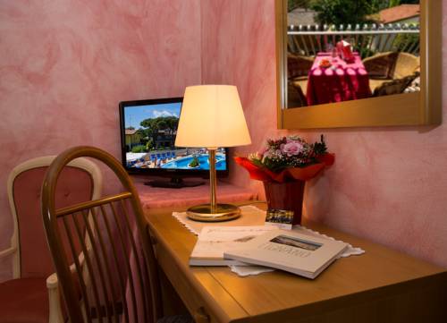 Imagen de la habitación del Hotel and Wellness Fra I Pini. Foto 7