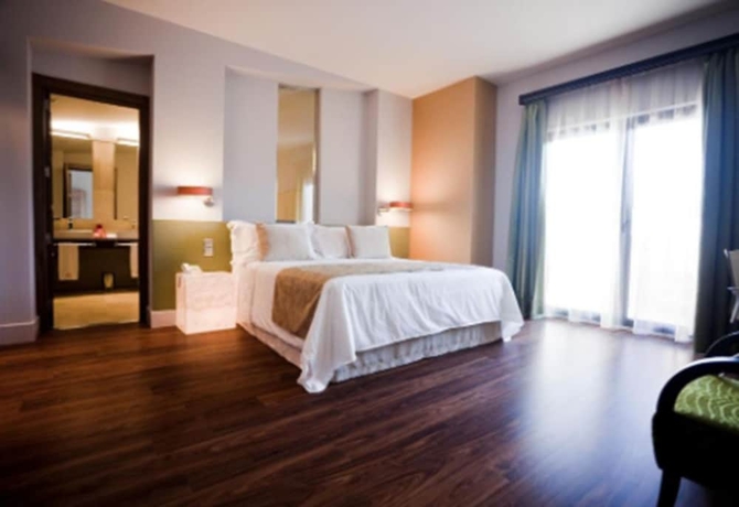 Imagen de la habitación del Hotel and Winery Señorío De Nevada. Foto 11