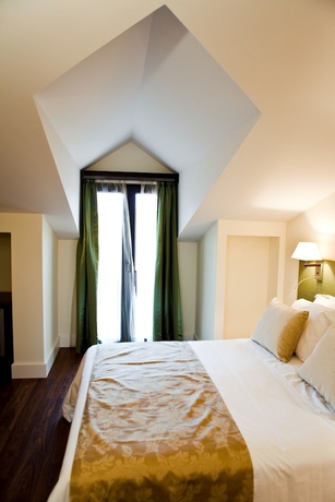 Imagen de la habitación del Hotel and Winery Señorío De Nevada. Foto 13