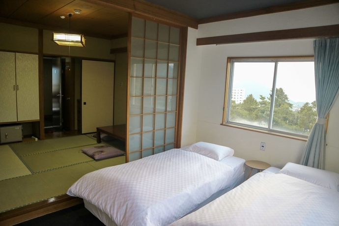 Imagen de la habitación del Hotel andresort Yamanouchi Hills. Foto 6