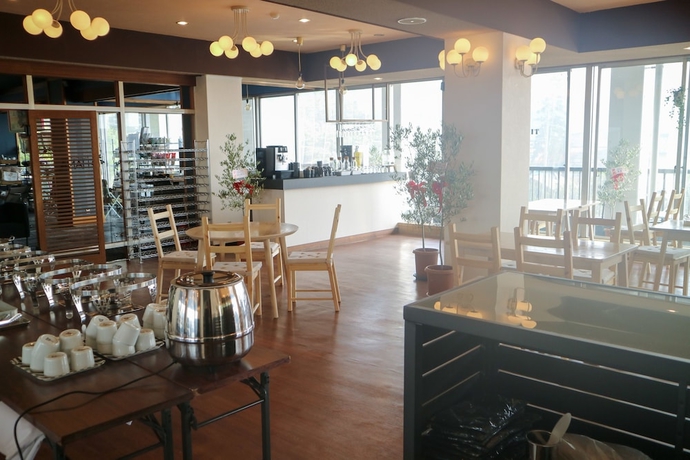 Imagen del bar/restaurante del Hotel andresort Yamanouchi Hills. Foto 4