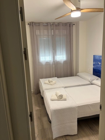Imagen de la habitación del Hotel apartamentos Rinc&oacute;n del mar. Foto 15