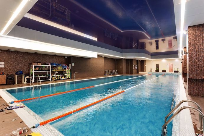 Imagen de la piscina del Hotel at the Rhythmic Gymnastics Center Irina Viner- Usmanova. Foto 19