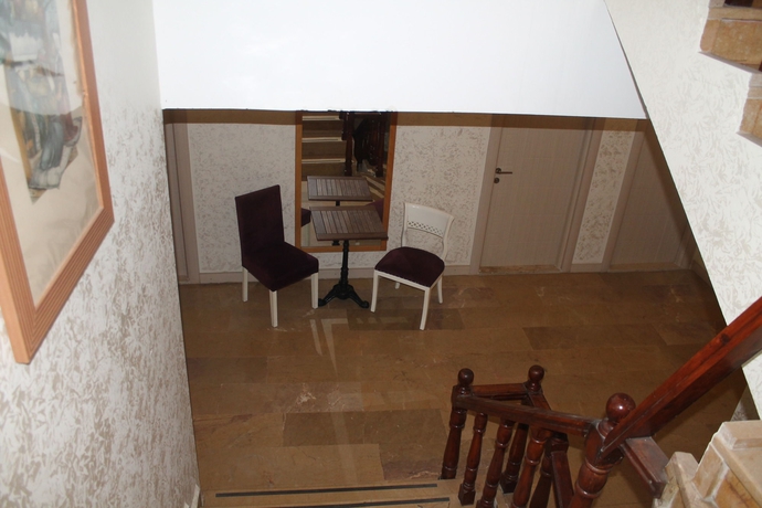 Imagen de los interiores del Hotel Şato Otel Lara. Foto 10