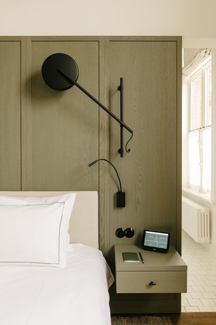 Imagen de la habitación del Hotel august. Foto 11