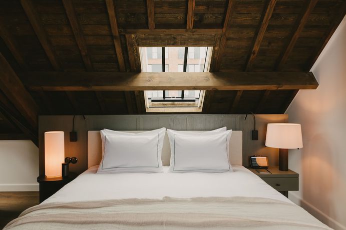 Imagen de la habitación del Hotel august. Foto 12