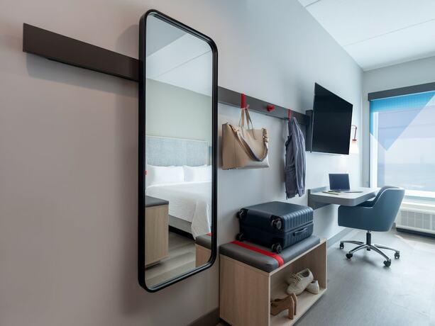 Imagen de la habitación del Hotel avid Toronto - Vaughan Southwest, an IHG. Foto 17