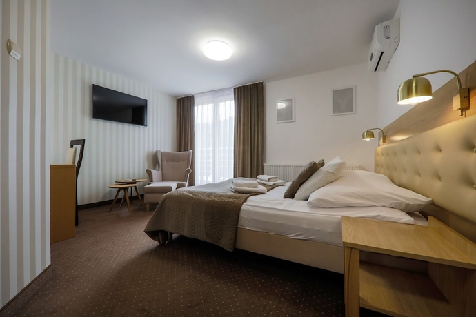 Imagen de la habitación del Hotel Łaziska. Foto 16