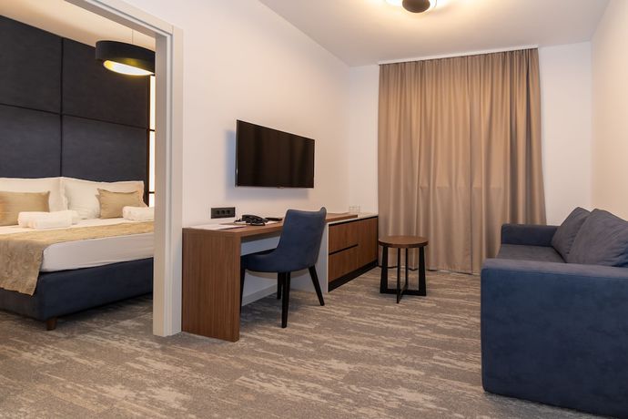 Imagen de la habitación del Hotel batuda. Foto 4