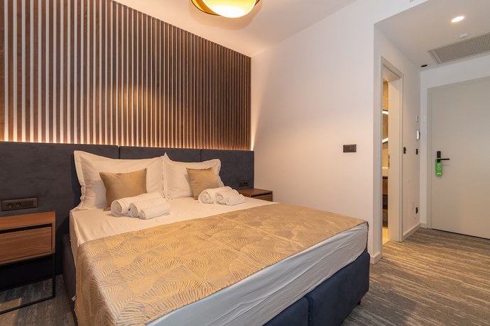 Imagen de la habitación del Hotel batuda. Foto 5