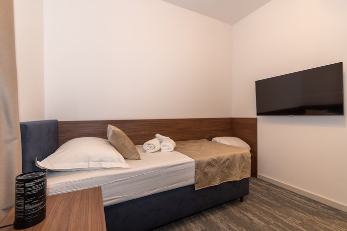 Imagen de la habitación del Hotel batuda. Foto 12