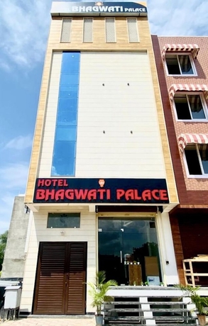 Imagen general del Hotel bhagwati palace. Foto 2