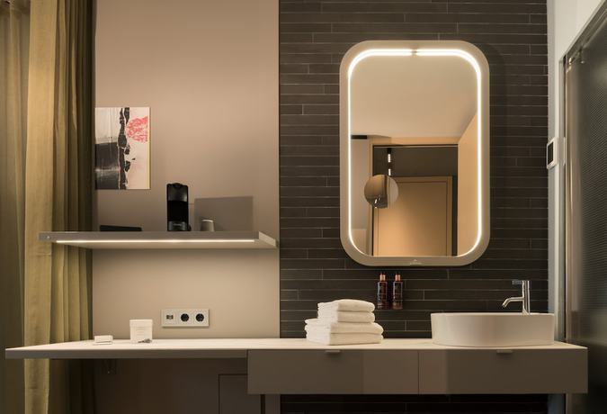 Imagen de la habitación del Hotel b'mine Düsseldorf. Foto 10