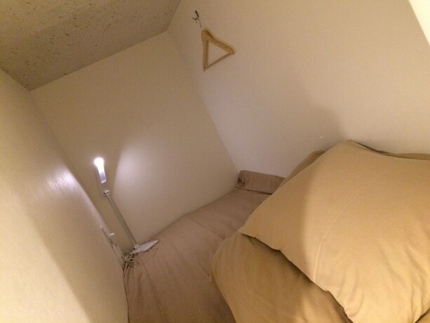 Imagen general del Hotel bnb+ Costelun Akiba - Hostel, Caters to Women. Foto 16
