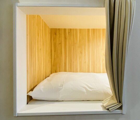 Imagen de la habitación del Hotel bnb+ Osaka Shinsaibashi - Hostel. Foto 8