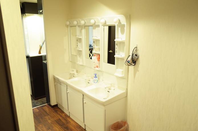 Imagen de la habitación del Hotel bnb+ Shinjuku Castle - Hostel. Foto 6