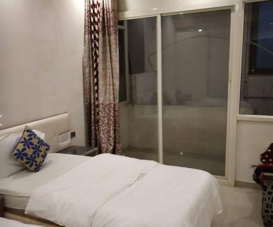 Imagen de la habitación del Hotel brijwasi palace. Foto 8