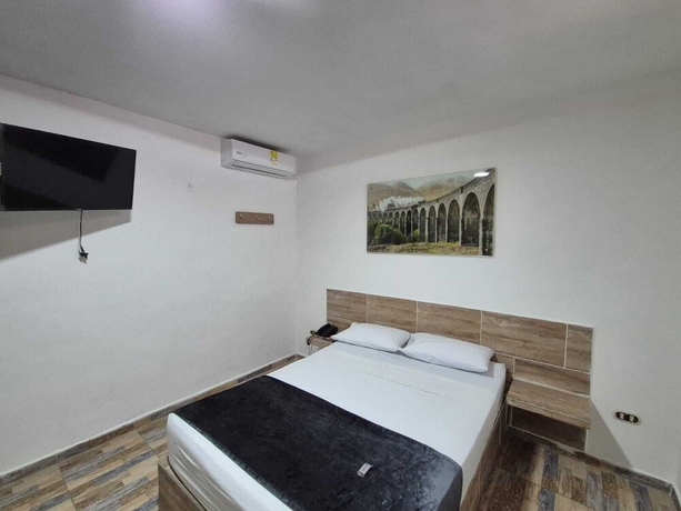Imagen de la habitación del Hotel brisas, MEDELLIN. Foto 12