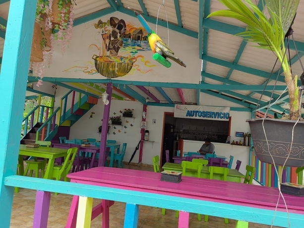 Imagen del bar/restaurante del Hotel brisas del pacifico, Buenaventura. Foto 7