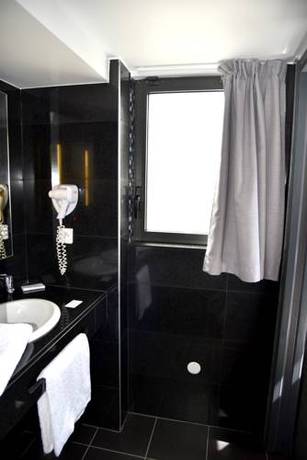 Imagen de la habitación del Hotel brit hôtel porte d’espagne***. Foto 3