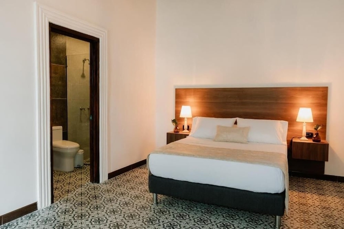 Imagen de la habitación del Hotel catleya royal club. Foto 2
