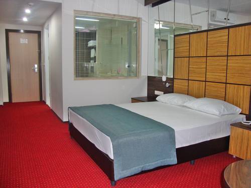Imagen de la habitación del Hotel çetinel Tesisleri. Foto 2
