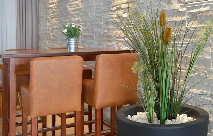 Imagen del bar/restaurante del Hotel centraHOTEL. Foto 4