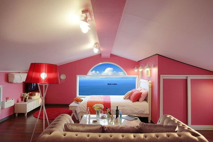 Imagen de la habitación del Hotel chocolate. Foto 16