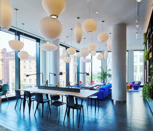 Imagen de los interiores del Hotel citizenM Boston Back Bay. Foto 14