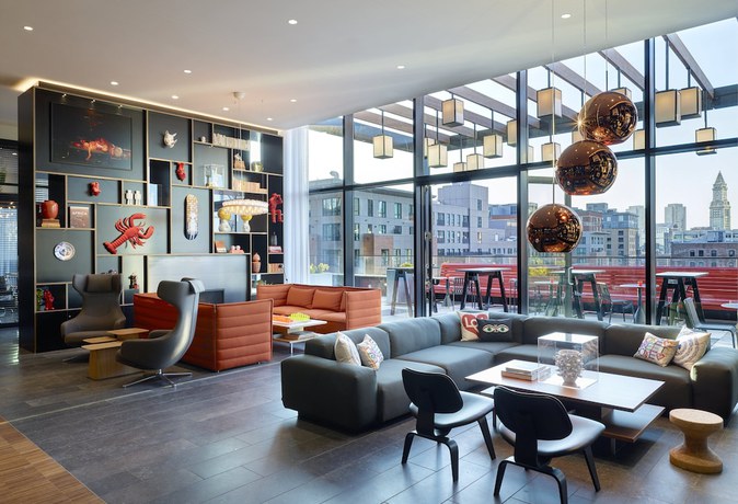 Imagen de los interiores del Hotel citizenM Boston North Station. Foto 14