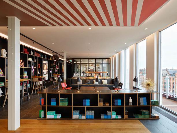 Imagen de los interiores del Hotel citizenM Copenhagen Radhuspladsen. Foto 12