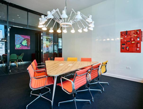 Imagen de los interiores del Hotel citizenM Dublin St Patrick's. Foto 3