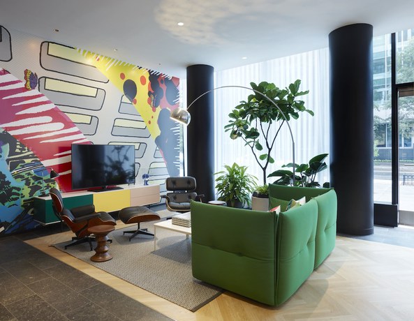 Imagen de los interiores del Hotel citizenM London Victoria Station. Foto 8