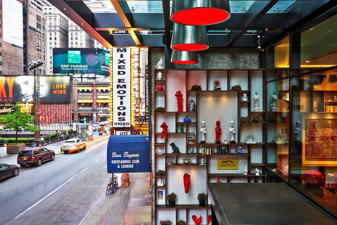 Imagen de los exteriores del Hotel citizenM New York Times Square. Foto 8
