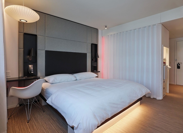 Imagen de la habitación del Hotel citizenM Washington DC Georgetown. Foto 12
