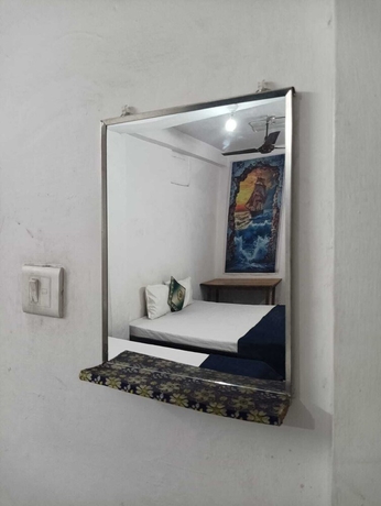 Imagen de la habitación del Hotel comfi stay hotel bhopal. Foto 11