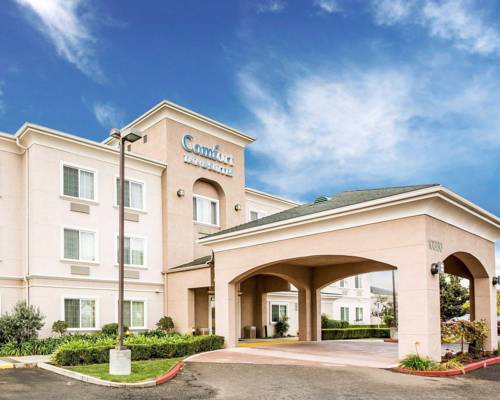 Imagen de la habitación del Hotel comfort inn & suites galt - lodi north. Foto 2