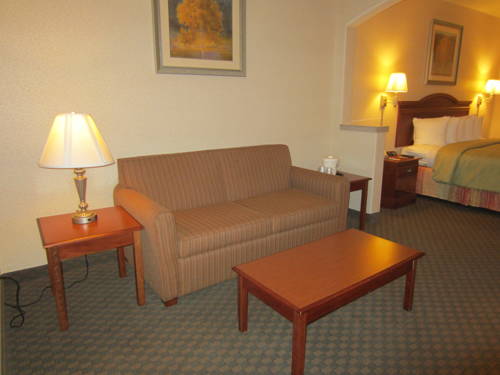 Imagen de la habitación del Hotel comfort inn & suites galt - lodi north. Foto 10