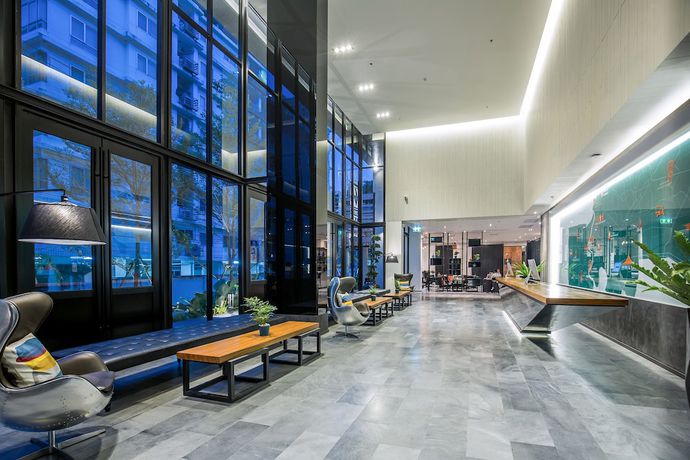 Imagen de los interiores del Hotel cross vibe bangkok sukhumvit. Foto 31