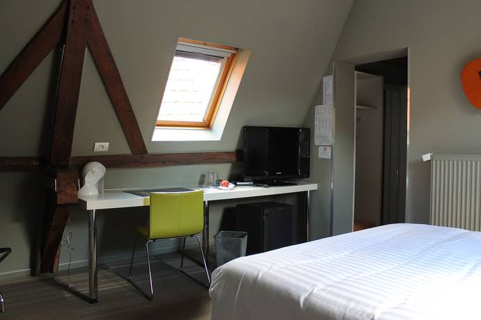 Imagen de la habitación del Hotel d\'Alcantara. Foto 2