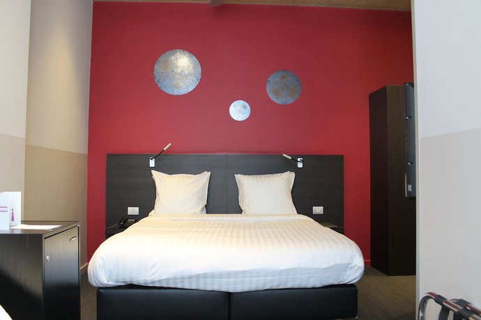 Imagen de la habitación del Hotel d\'Alcantara. Foto 10