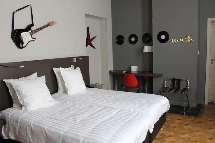 Imagen de la habitación del Hotel d\'Alcantara. Foto 16