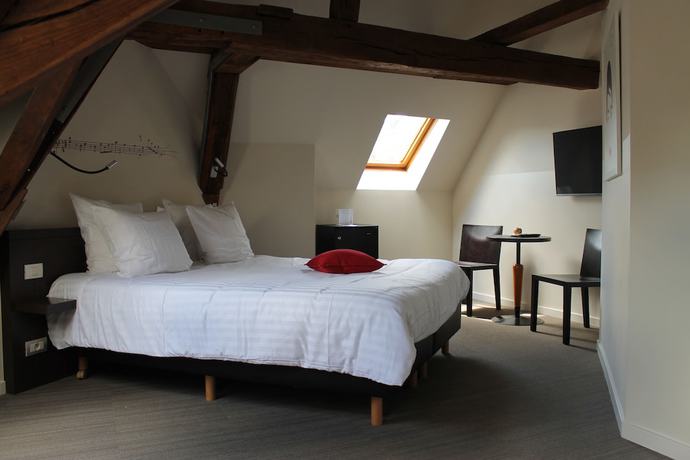 Imagen de la habitación del Hotel d\'Alcantara. Foto 17